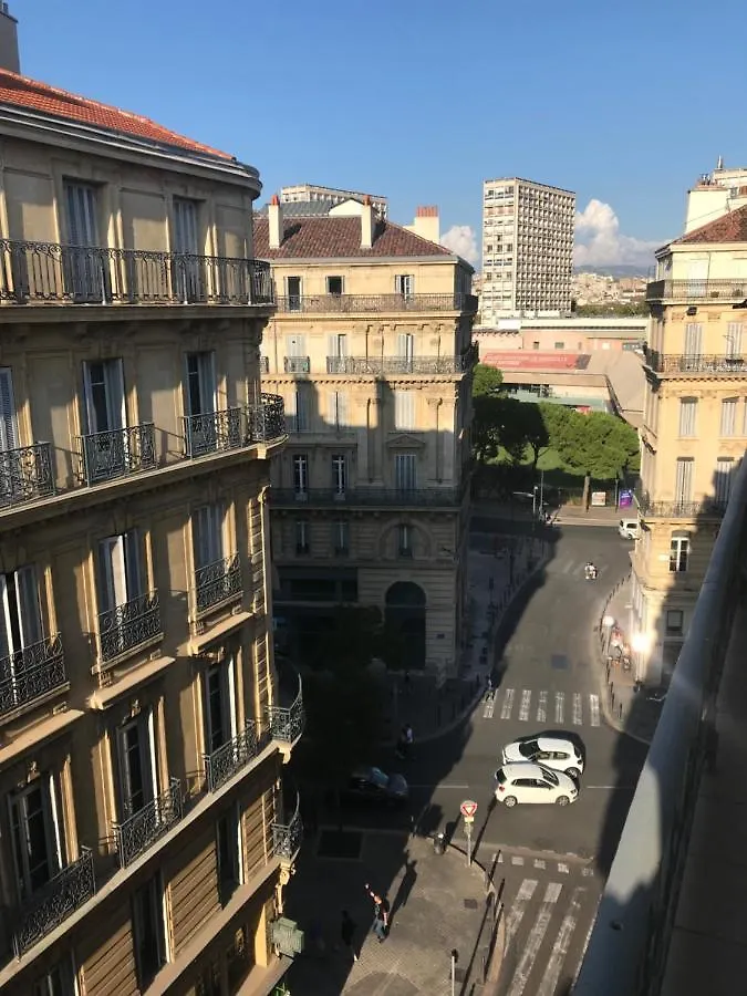 Quarto em Acomodações Particulares 19 Apartamento Marselha